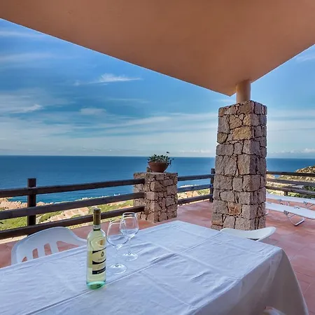 Paradiso Apartamento *